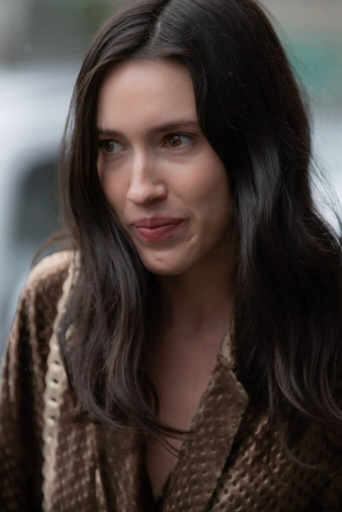 Smoky Brunette Hair Colour: 15 Ideas for a Cool, Expensive-Looking Brown in 2026