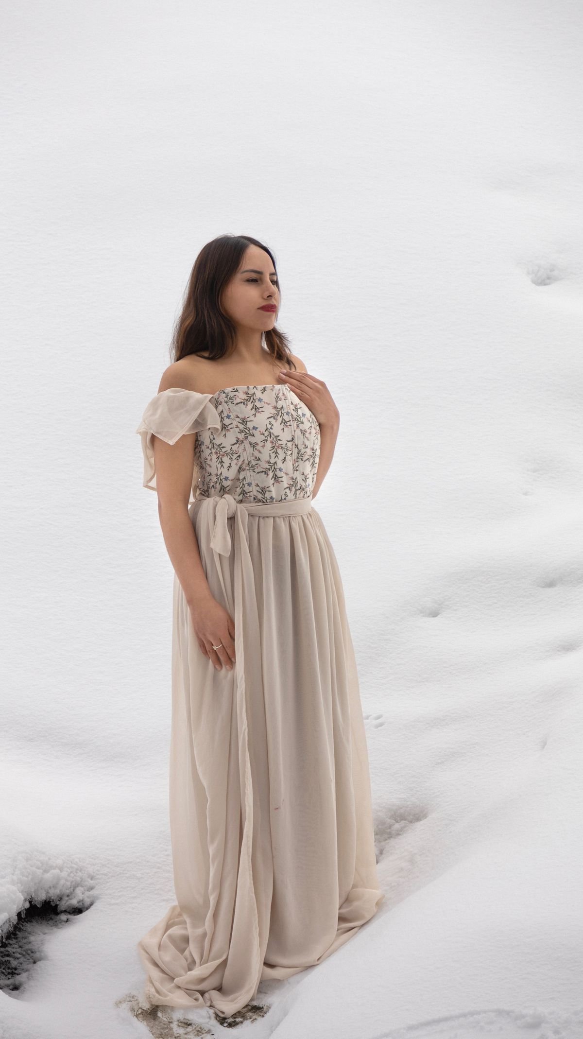 Evening winter skirt outfit with a velvet skirt